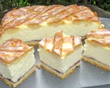 Pyszny sernik z kratką z lukru. Idealny przepis na kruche ciasto pod sernik, które zachwyci każdego.