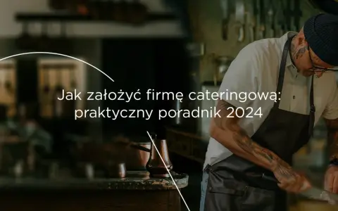 Szef kuchni w fartuchu przygotowuje się do pracy. Poradnik: jak założyć firmę cateringową.